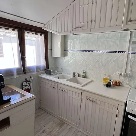 Maison Confortable Proche Centre, Climatisee, 4 Personnes - Fr-1-701-88 * فالراس بلاج